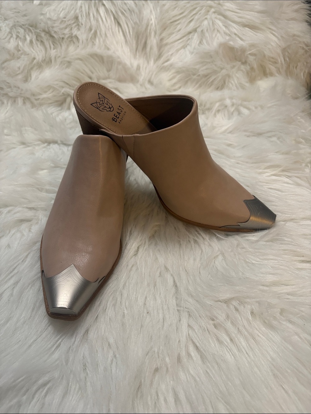 BEAST FASHION Tan Mule with Silver Metallic Toe